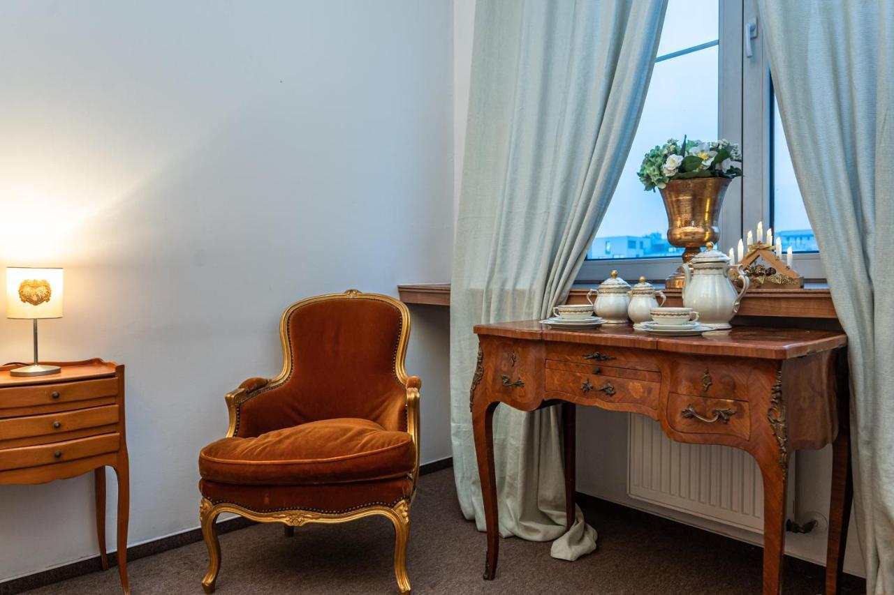 Ferienwohnung Bank Invest Apartmens - Old Town Prag Exterior foto
