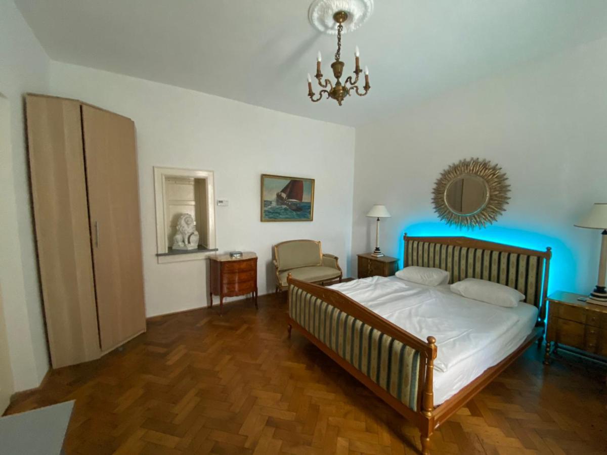 Ferienwohnung Bank Invest Apartmens - Old Town Prag Exterior foto